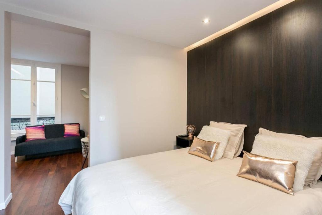 Modernized Studio - Meters From The Invalides Gardens Paris Exterior foto
